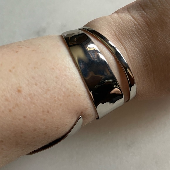 Alexis Bittar Silver Cuff Bracelet - Picture 6 of 13